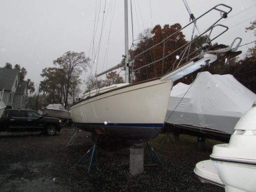 27′ 1987 Island Packet 27