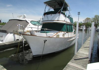 36′ 1983 Marine Trader DC REDUCED !!!!!  SOLD!!!!! PLEASE DO NOT CALL