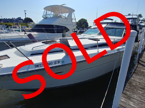 39′ 1989 Sea Ray 390 Express