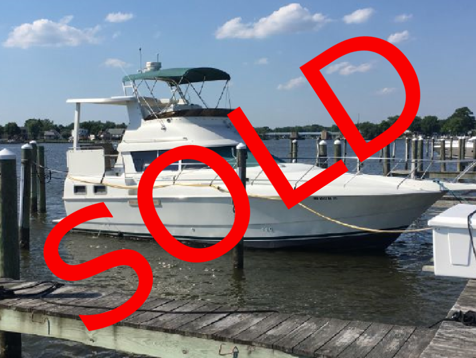 34' 1994 Silverton Aft Cabin Motor Yacht Essex Marina & Boat Sales