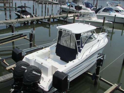 2005 Boston Whaler 25′ 255 Conquest 2017 motors Asking $58,900.00