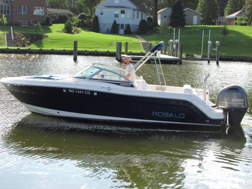 2014 Robalo 22′ R227 Dual Console Asking $39,900